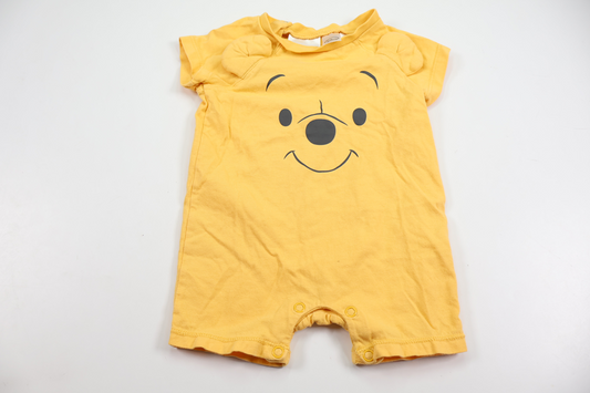 Pyjamas with Winnie the Pooh from H&M - Size 56 - Yellow