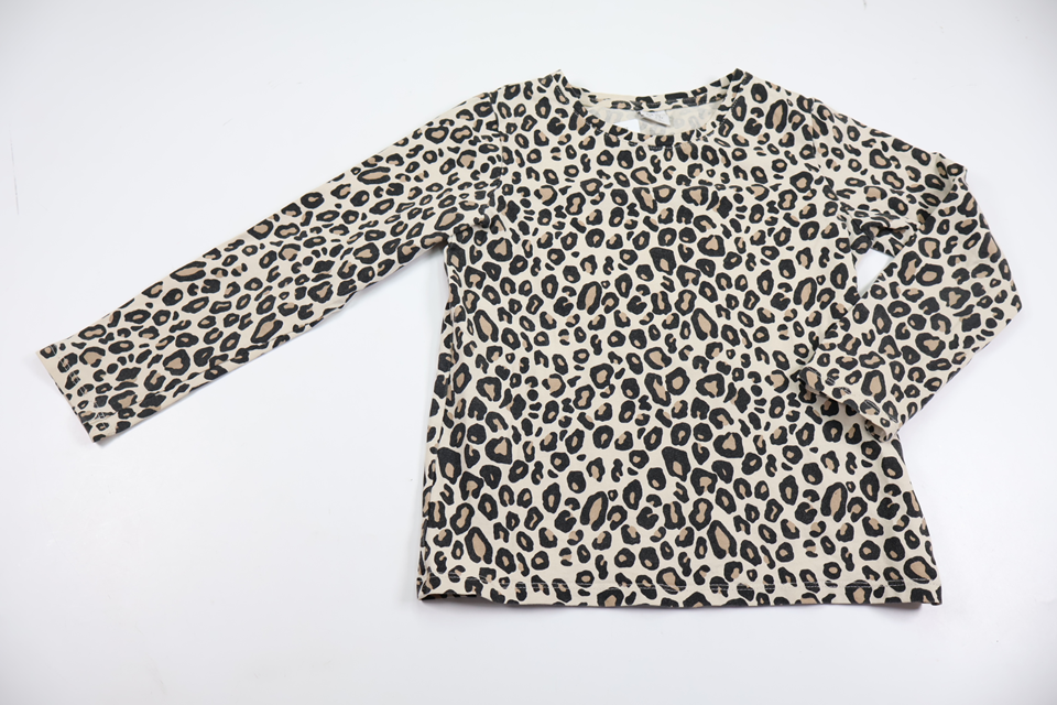 Leopard print top from Lindex - Size 122 - Beige