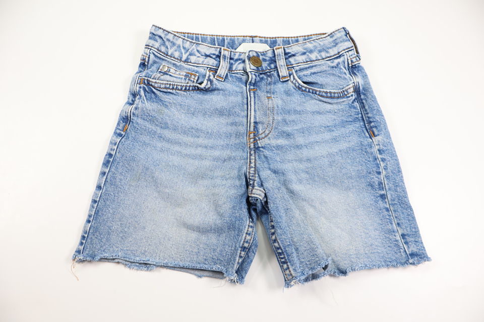Denim shorts from H&M - Size 104 - Denim