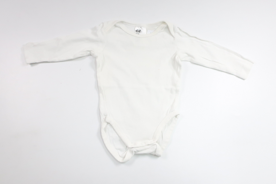 Body von H&MM - Größe 62 - Weiß