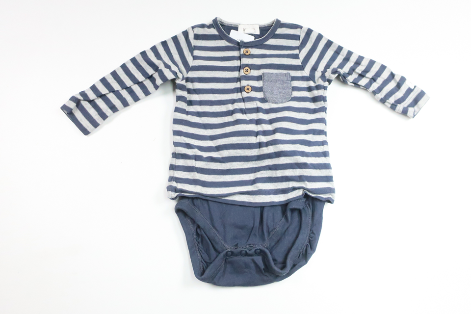 Pullover mit integriertem Body von Newbie – Größe 68 – Marineblau