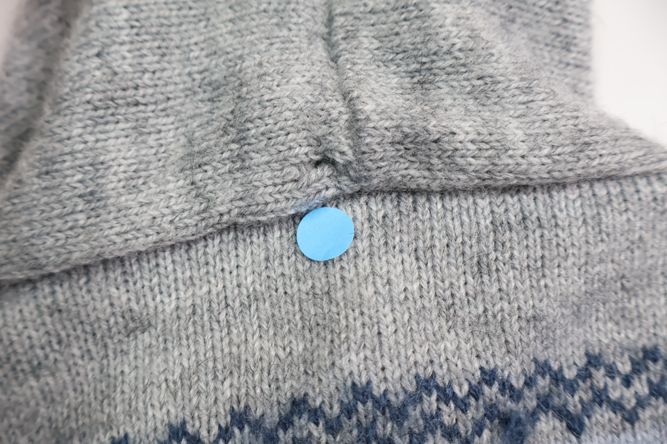 Hooded cardigan in 100% Peruvian alpaca wool from Vilkapoma - Size 86/92 - Grey
