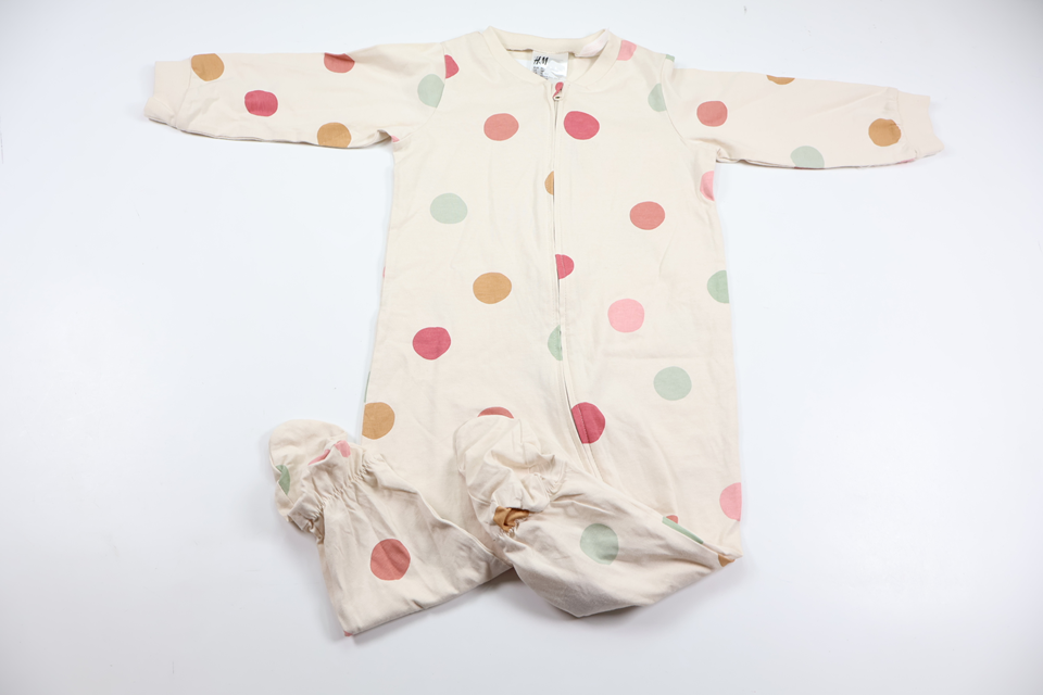Polka dot pajamas from H&amp;M - Size 86 - Off-white