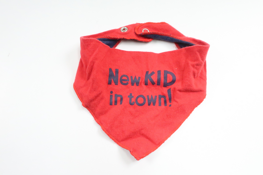 Bib "New Kid in Town" from Unknown - Size One size - Red