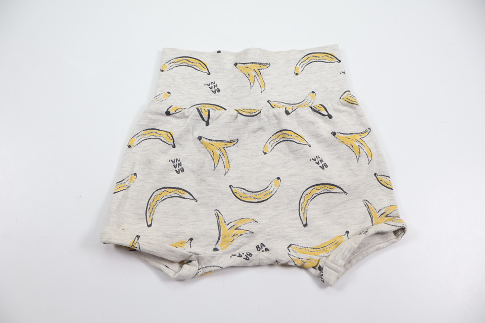 Shorts with bananas from H&M - Size 68 - Grey
