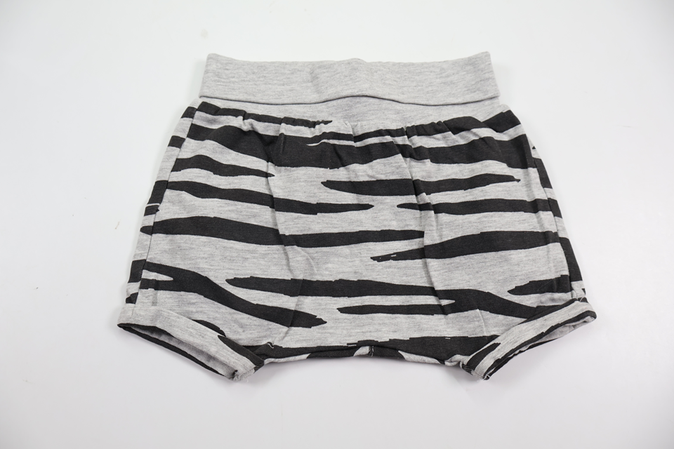 Shorts from H&M - Size 62 - Grey