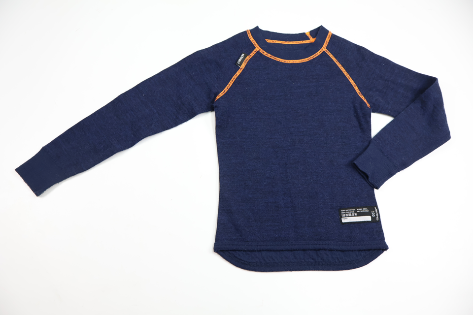 Base layer top in 70% merino wool from Lindberg - Size 100 - Navy