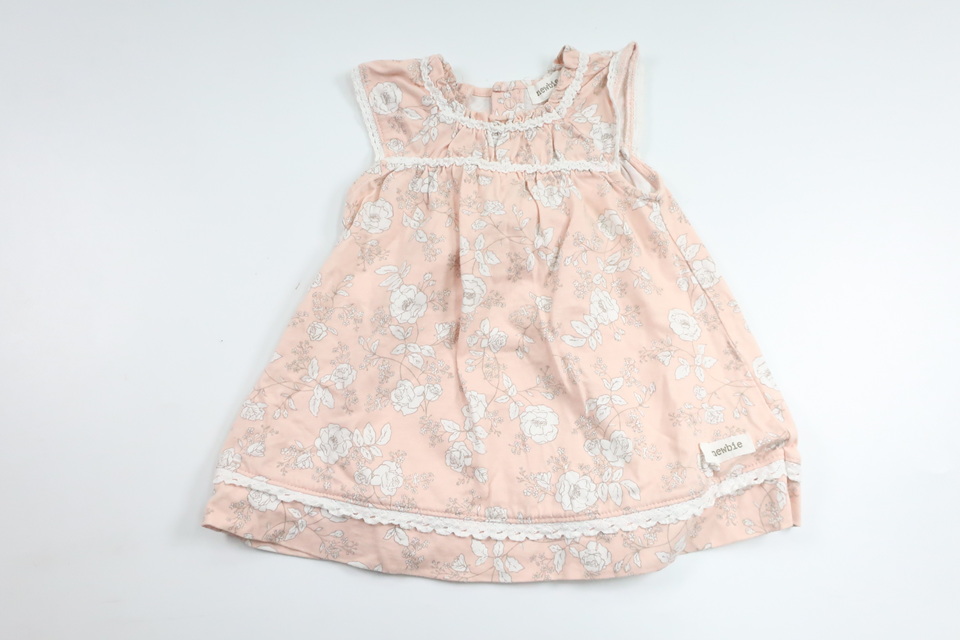 Geblümtes Kleid von Newbie – Größe 62 – Rosa