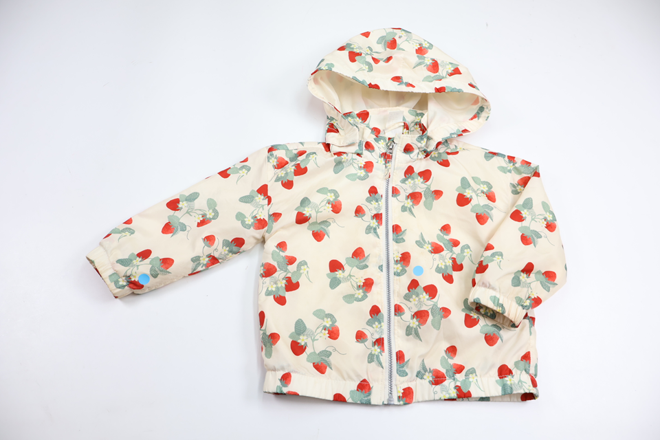 Wind jacket with strawberries from H&M - Size 80 - Off-white
