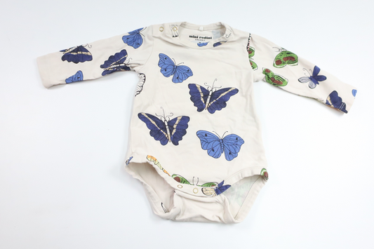 Body mit Schmetterlingsmuster von Mini Rodini – Größe 56/62 – Cremeweiß