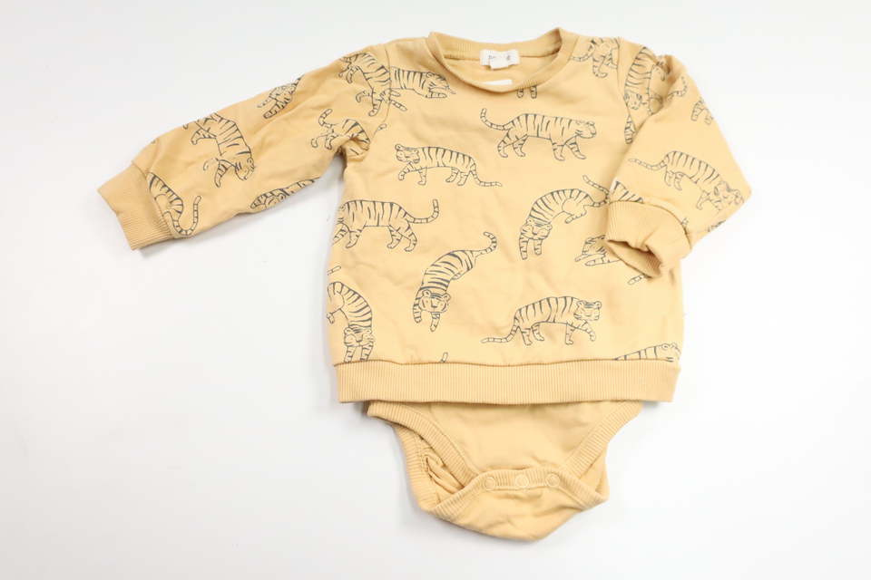 Pullover mit integriertem Body von Newbie – Größe 74 – Gelb