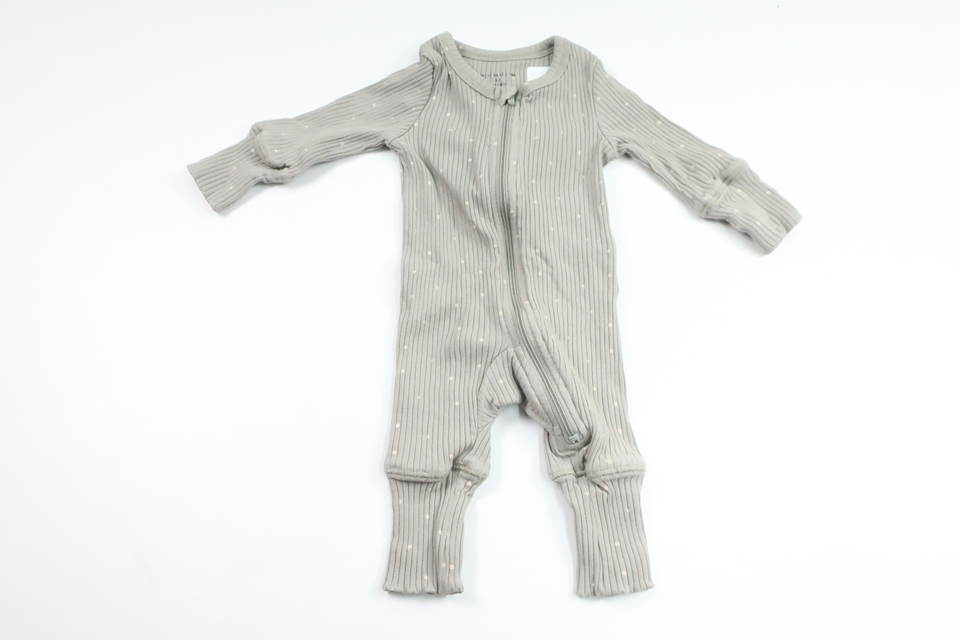 Gerippter Pyjama von Minimarket – Größe 50 – Grün