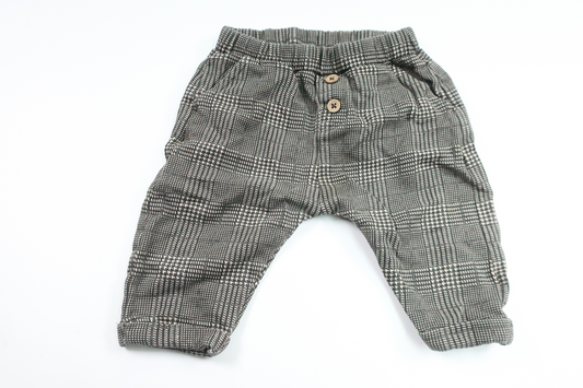 Karierte Hose von Newbie – Größe 62 – Schwarz