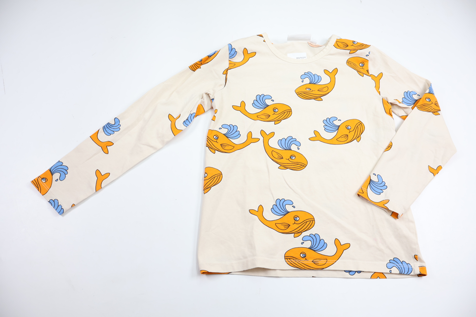 Whale sweater from Mini Rodini - Size 128/134 - Off-white