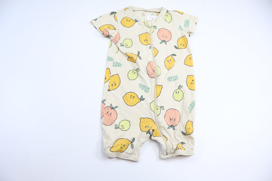 Pyjamas med frukter från Lindex - Storlek 86 - Benvit