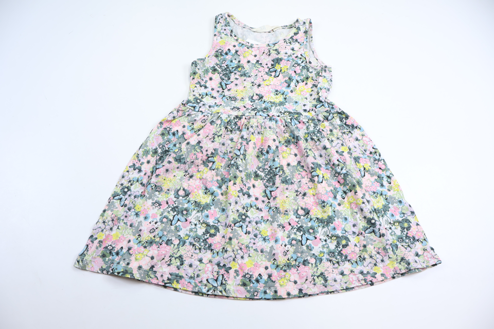 Blommig klänning från H&M - Storlek 98/104 - Multi