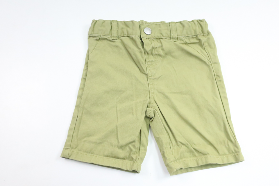 Shorts from Primark - Size 86 - Green