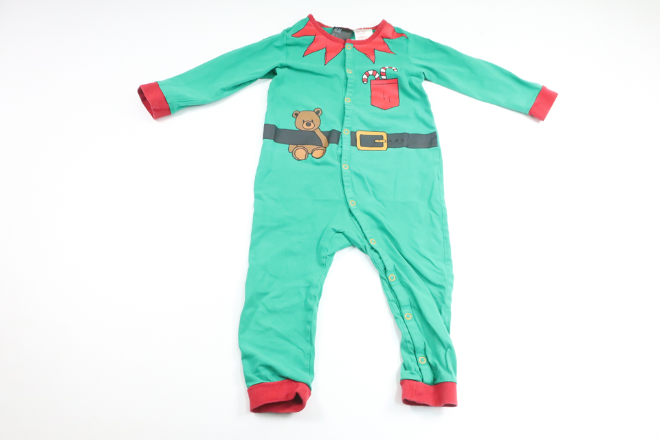 Santa Pajamas from H&M - Size 92 - Green