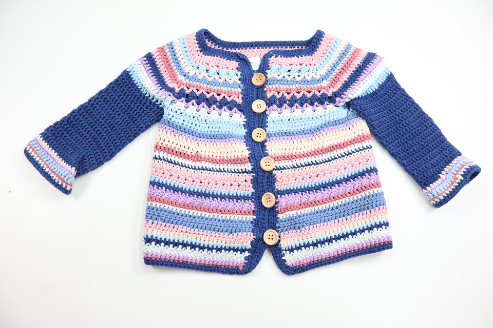 Knitted cardigan from Hemstickat - Size 92/98 - Blue