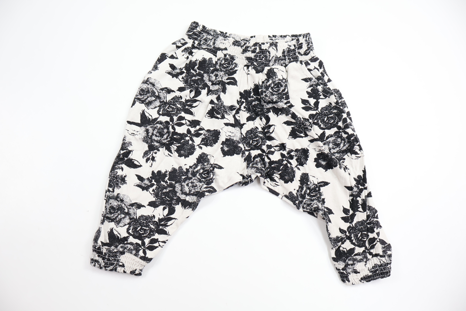 Floral pants from Baby Skill - Size 62 - Black
