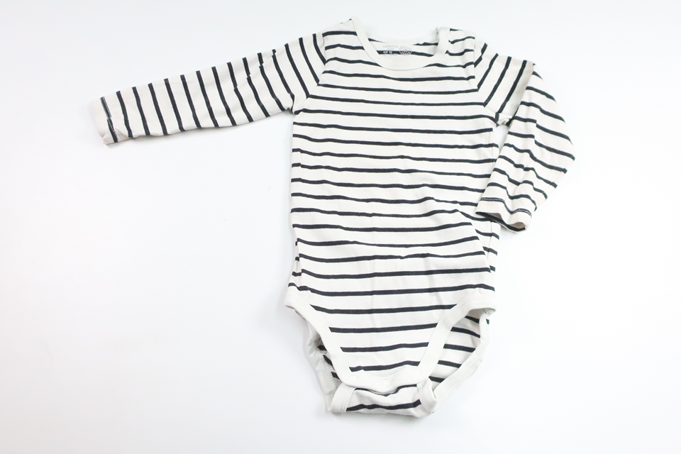 Gestreifter Body von Lindex – Größe 86 – Weiß