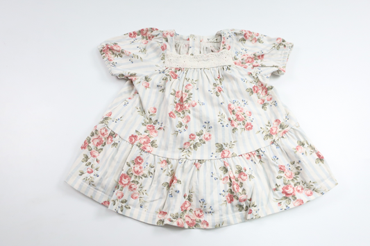 Geblümtes Kleid von Newbie – Größe 62 – Blau