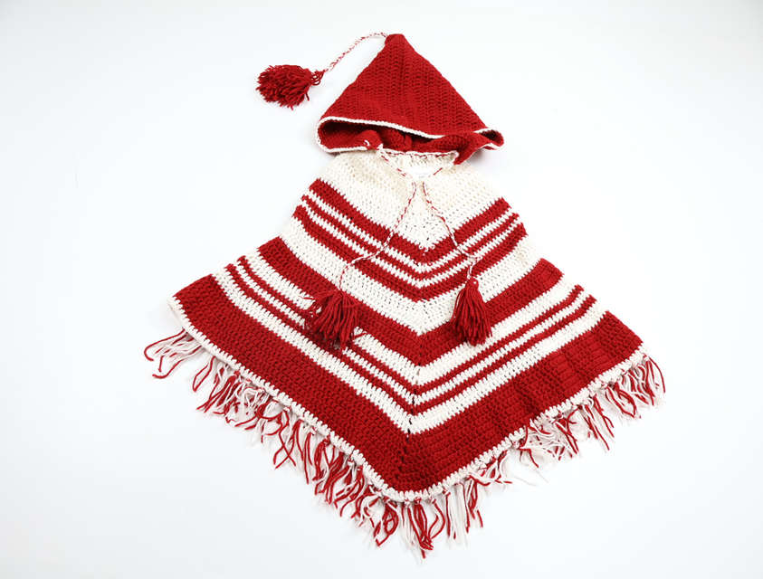 Knitted poncho from Handstickat - Size 98/104 - Red