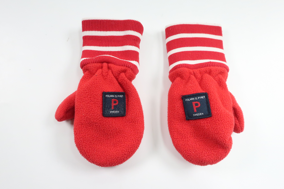 Fleece mittens from Polarn o. Pyret - Size 74/80 - Red