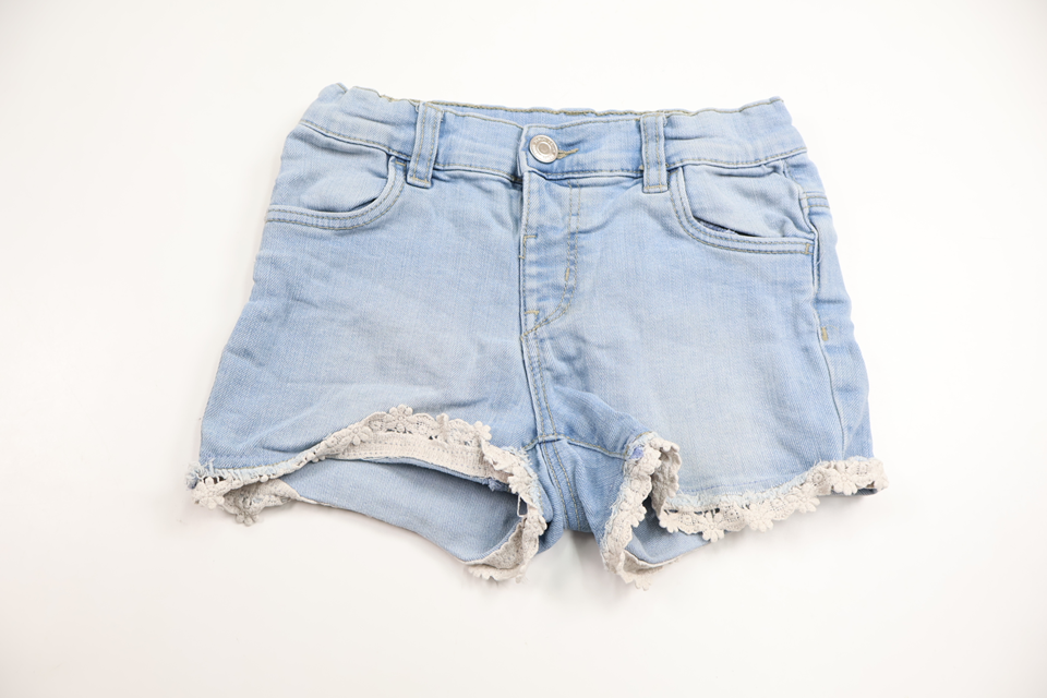 Jeansshorts från Kappahl - Storlek 122 - Denim