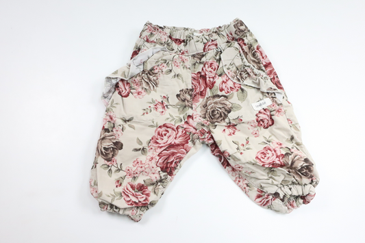 Gefütterte Hose mit Blumenmuster von Newbie – Größe 62 – Cremeweiß