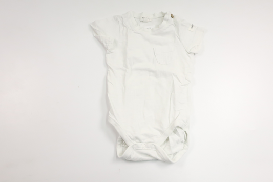 Body från Newbie - Storlek 62 - Vit