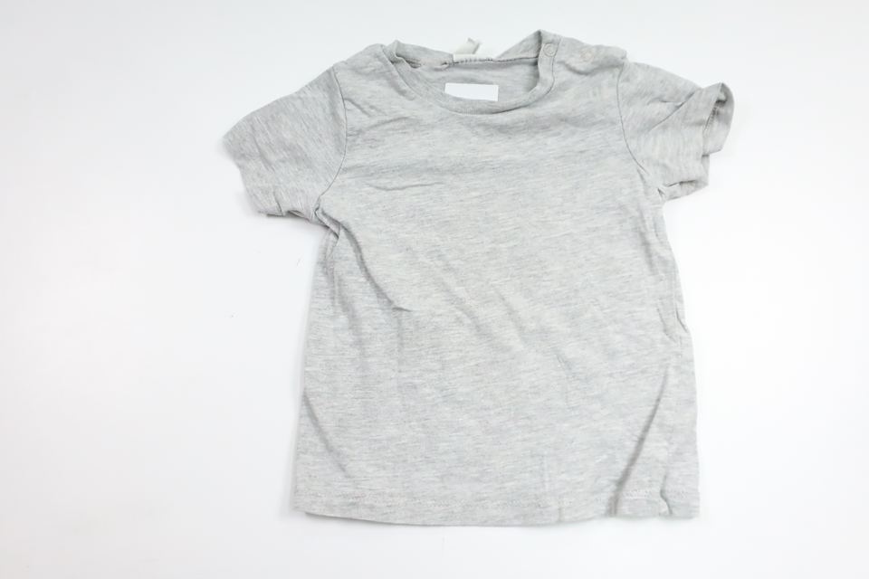 T-Shirt von H&MM - Größe 80 - Grau