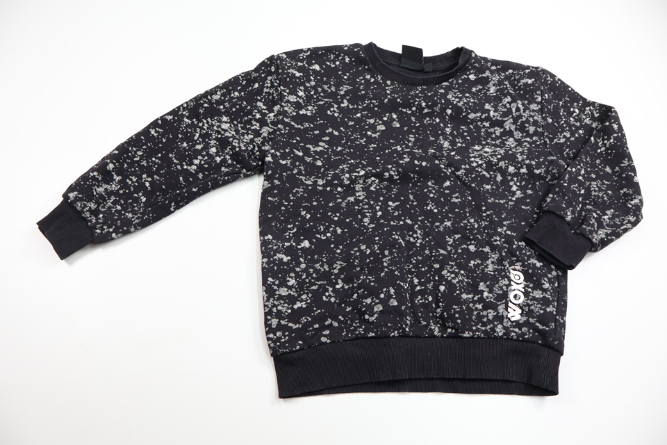 Sweatshirt från Woxo - Storlek 110/116 - Svart