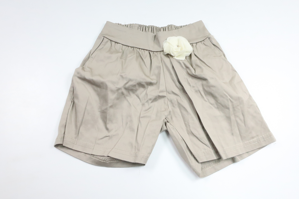 Shorts von unbekannter Marke – Größe 98/104 – Beige