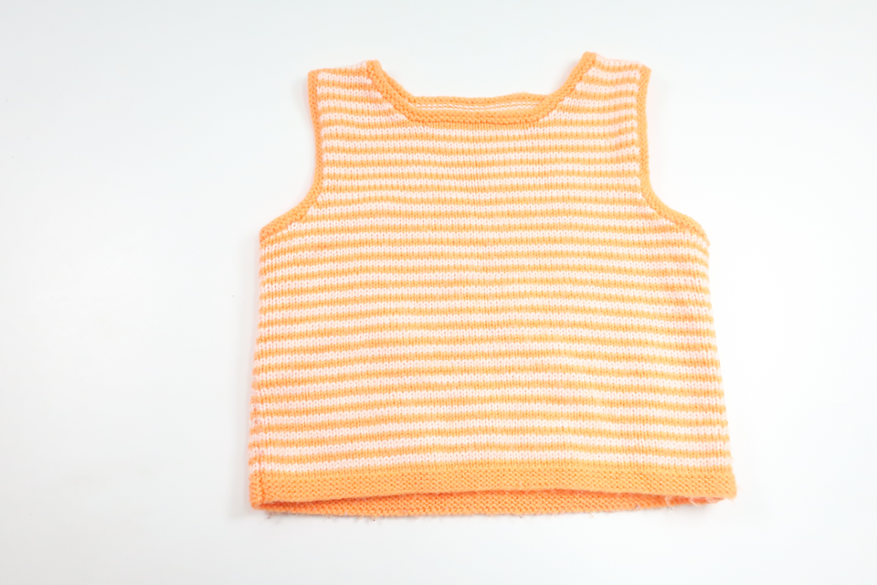 Knitted linen top from Hemstickat - Size 110 - Orange