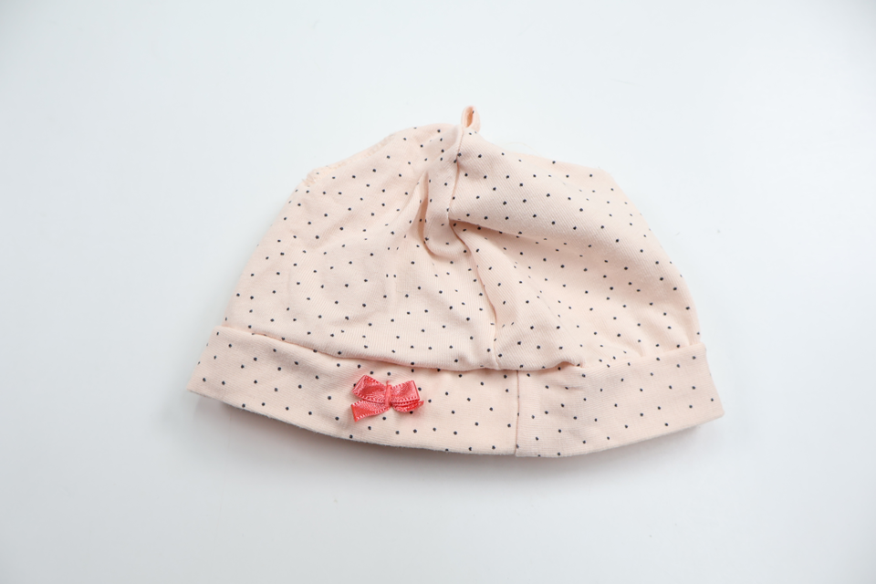 Prickig mössa från H&M - Storlek 50 - Rosa