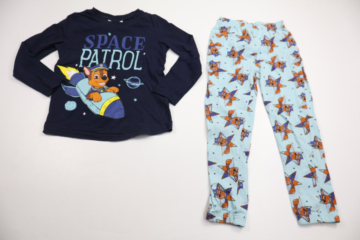 Tvådelad pyjamas med Paw Patrol från Nickelodeon - Storlek 110/116 - Marinblå