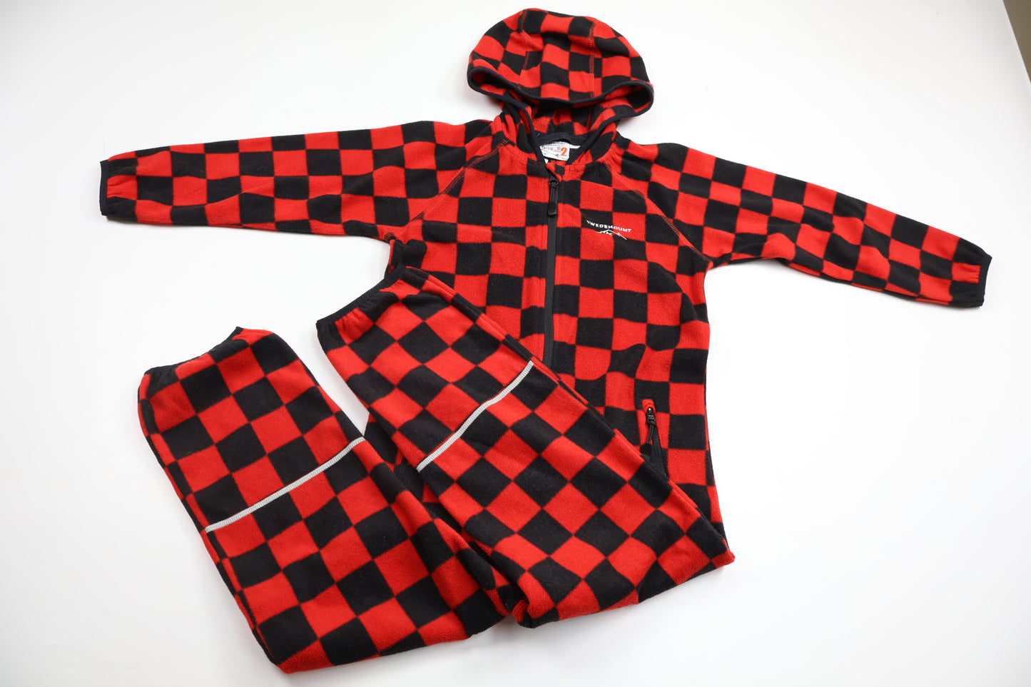 Jumpsuit i fleece från Swedemount - Storlek 110 - Röd