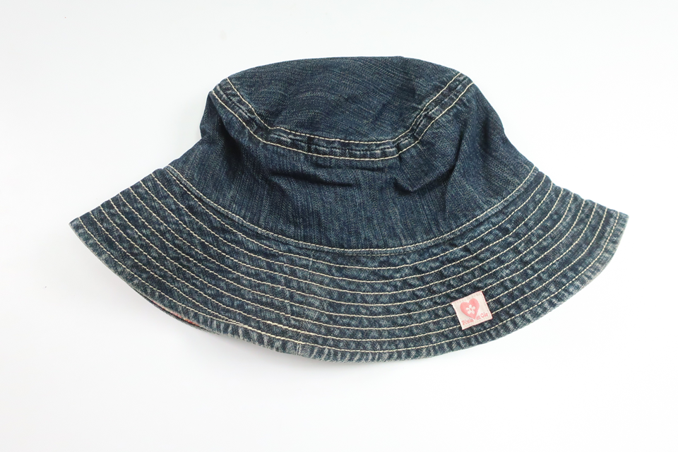 Solhatt från Pixie et Cie - Storlek 54 - Denim