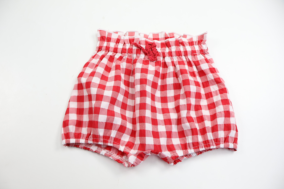 Rutig shorts från Minbanda - Storlek 92 - Röd