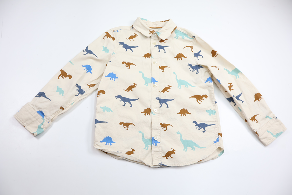 Dinosaur shirt from H&M - Size 122 - Off-white